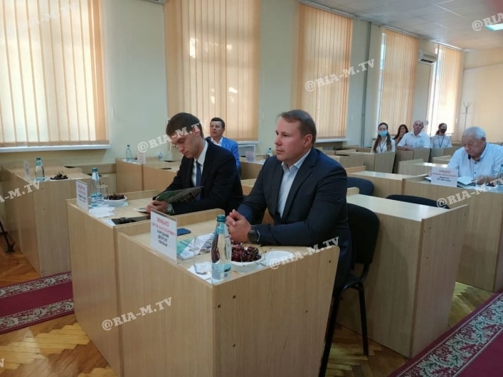 В Мелитополе в вузе ожидают перевыборов ректора – Владимир Кюрчев отчитался о работе 